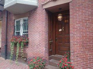 21 Dartmouth Pl, Boston, MA 02116