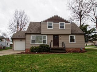 144 E 291st St, Willowick, OH 44095