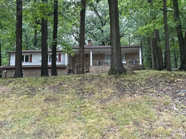 5605 W Ridgewood Dr, Parma, OH 44129