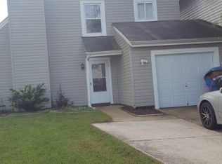 1724 Delaney St, Virginia Beach, VA 23464