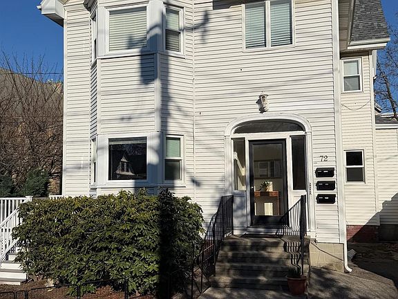 5th image of 72 College Ave #3