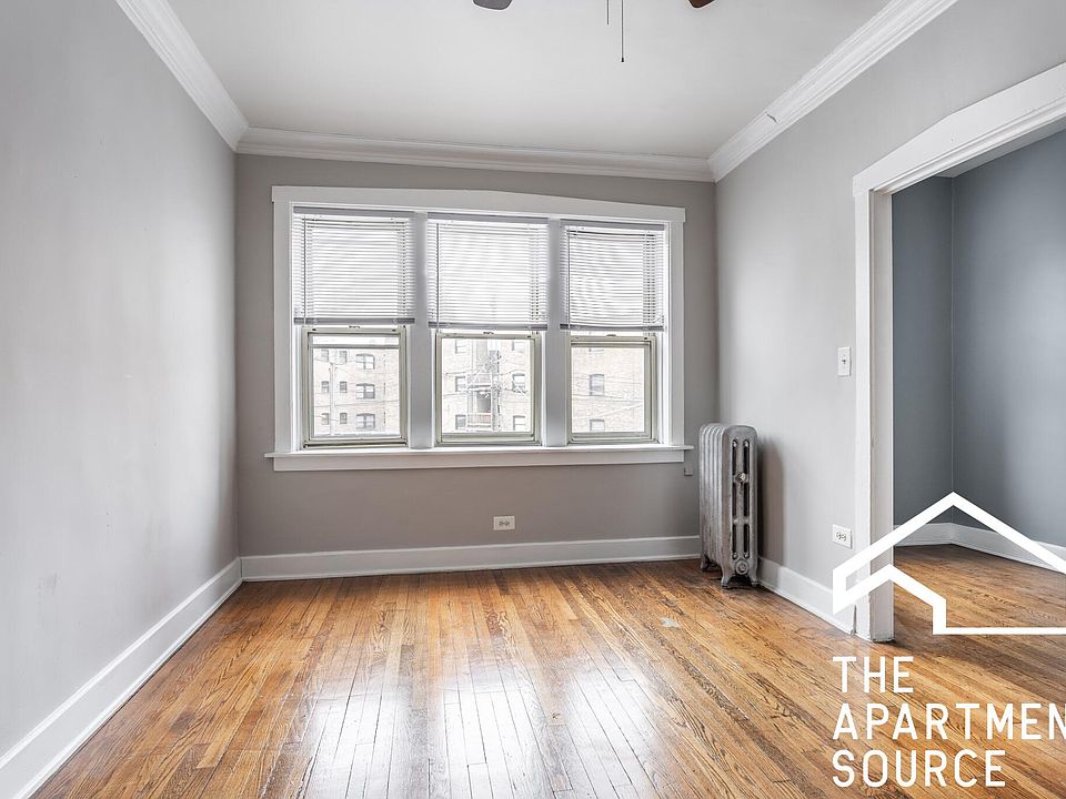 1st image of 4360 N Elston Ave #305