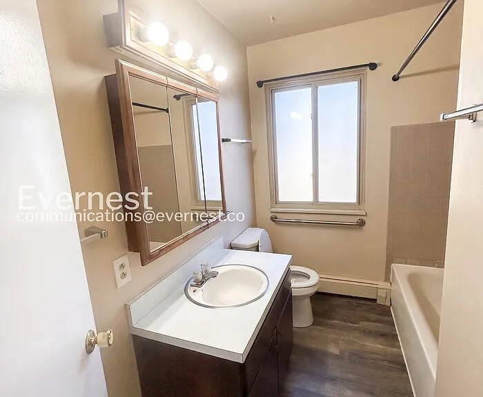 4311 N Chestnut St #2 — Photo 10