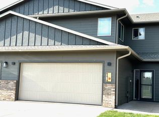 9414 W Broek Dr, Sioux Falls, SD 57106