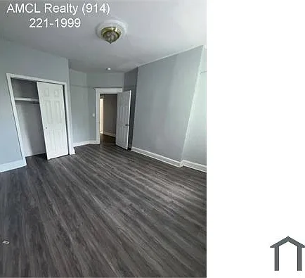 3 bed, $3,300 — Photo 1