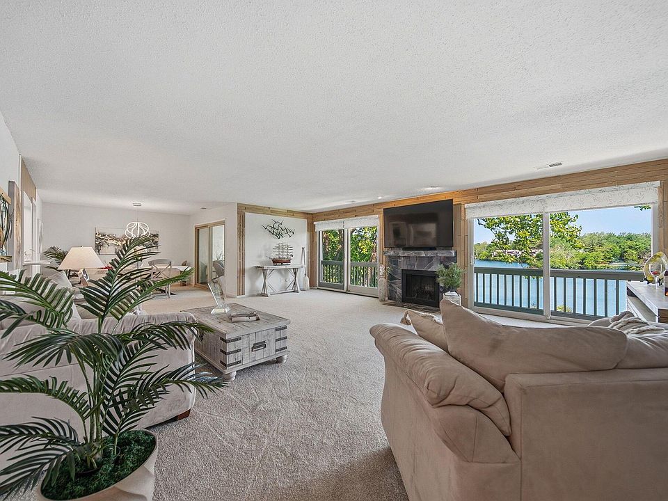 1st image of 1207 Lake Shore Dr #239