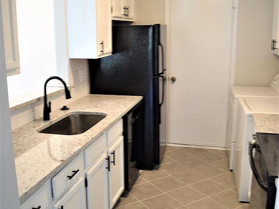 5th image of 3442 Braewick Pl