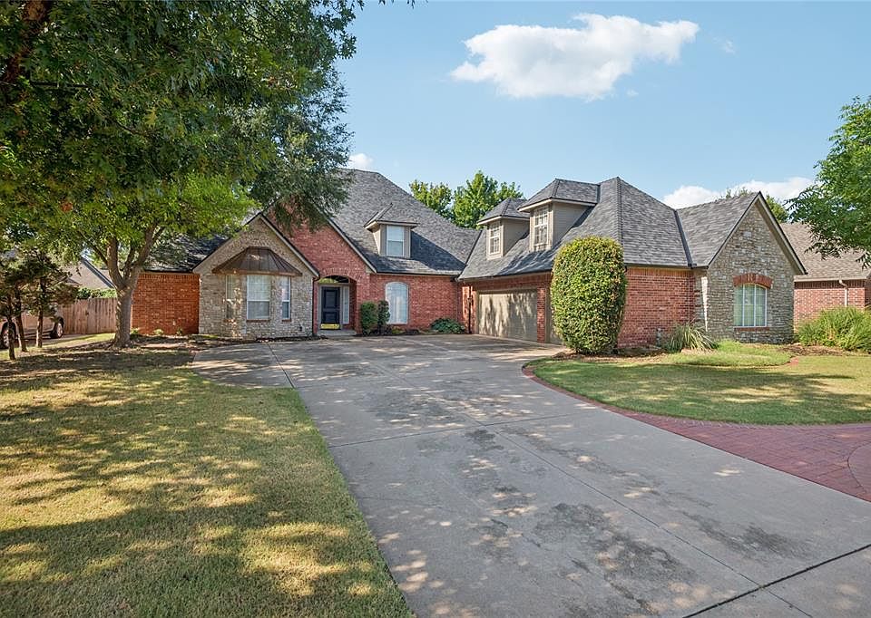 1st image of 508 NW 150th Pl