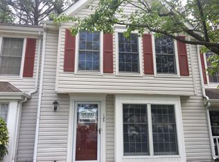 120 Sterling Ct, Yorktown, VA 23693