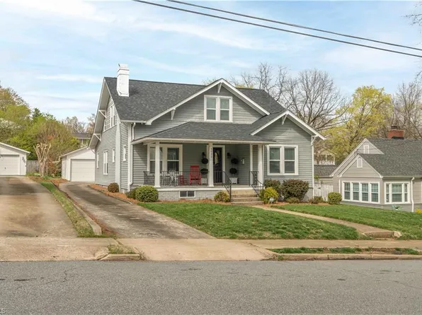 1933 Gaston St, Winston Salem, NC 27103