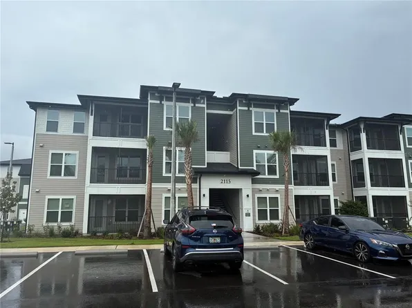 2115 Waterfall Ct #8-211, Mount Dora, FL 32757