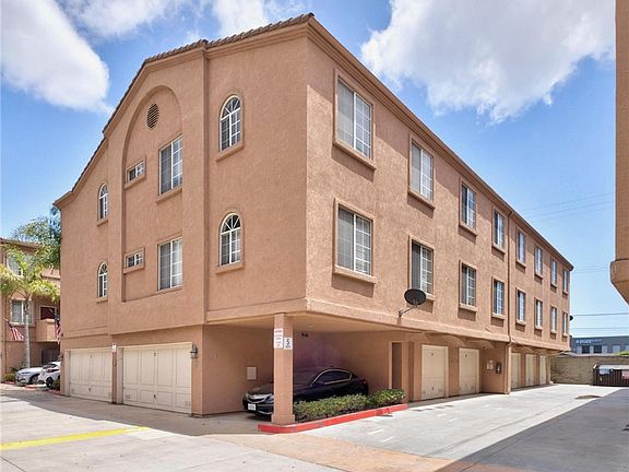 2nd image of 21846 S Vermont Ave Unit 3