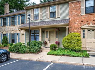 68 Bradford Ct, Aberdeen, NJ 07747