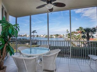 450 Launch Cir APT 202, Naples, FL 34108