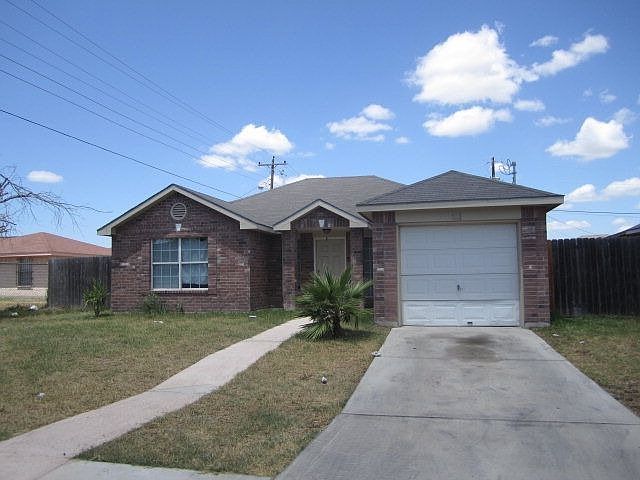 1st image of 301 West Dr