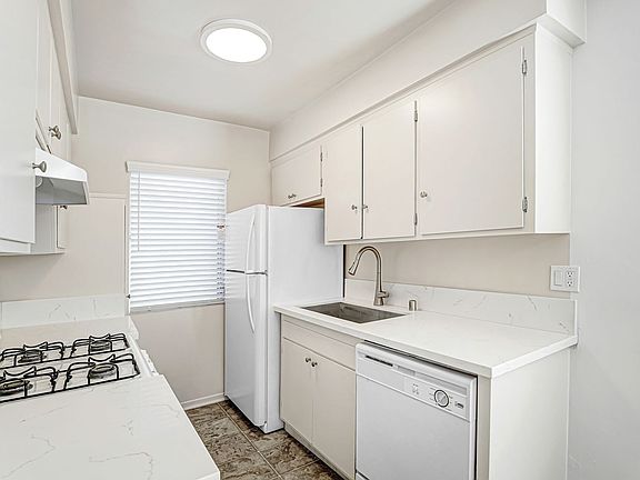 5th image of 1314 Euclid St APT 11