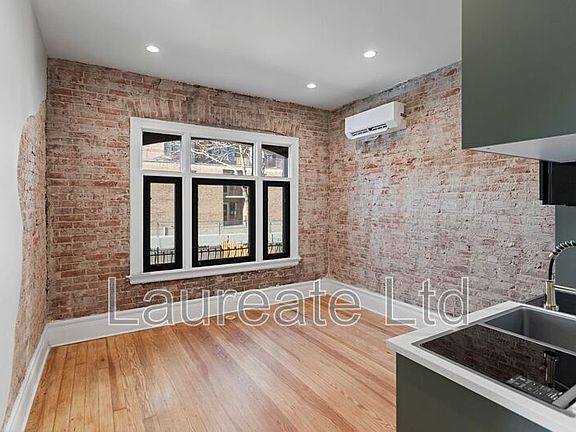 2nd image of 1430 N Marion St #1