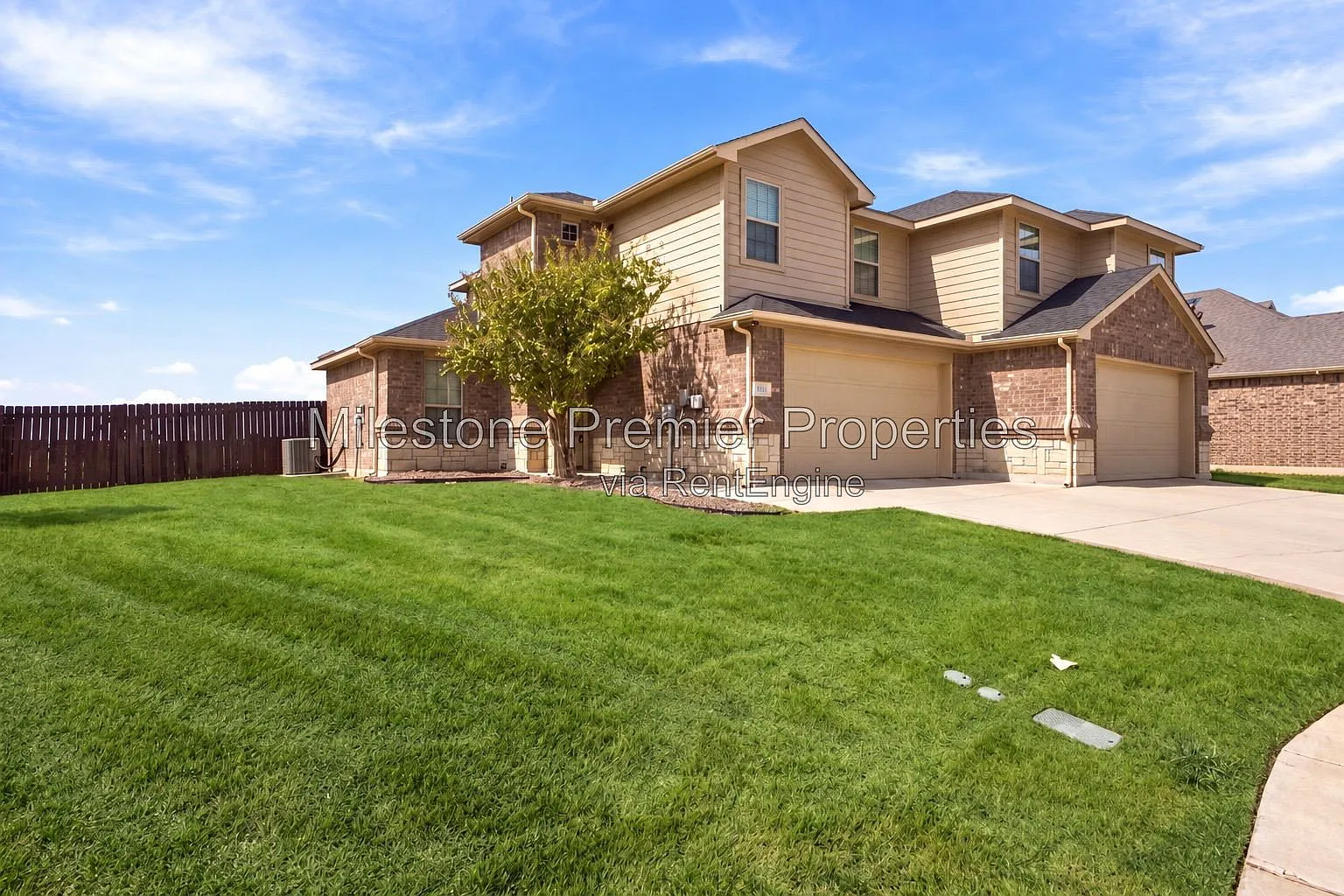 3 bed, 2.5 bath, 1484 sqft, $1,750 — Photo 2