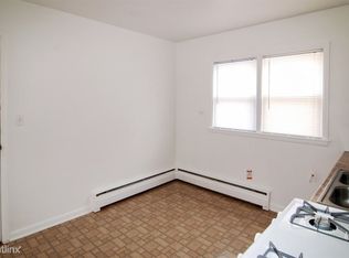 817 S 19th Ave, Maywood, IL 60153
