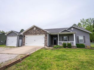 217 Crooked Pine Ct, Poplar Bluff, MO 63901