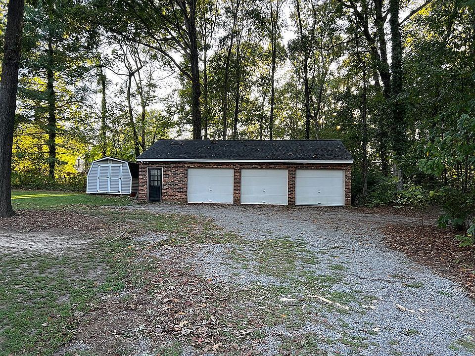 2nd image of 7193 Janet Ln