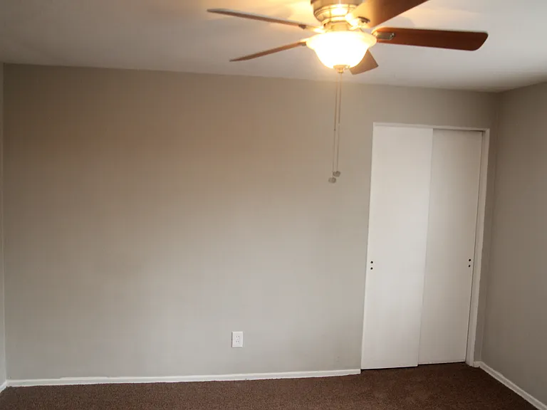 7574 Buckingham Dr #6 — Photo 14