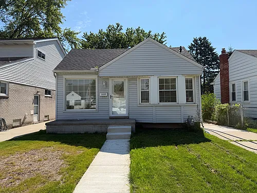 3333 Dudley St Photo 1