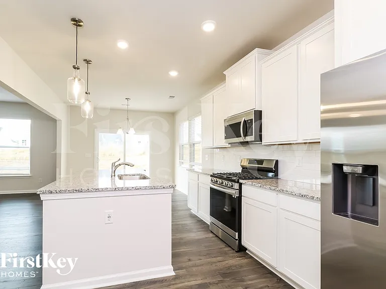 618 Goldburn Way — Photo 7