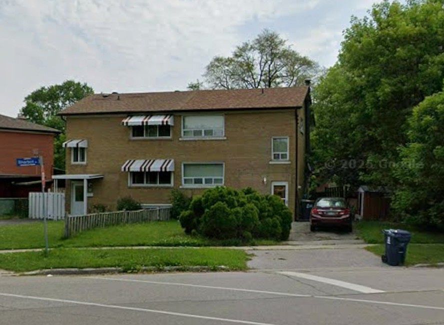 2nd image of 69 Sharbot Ave