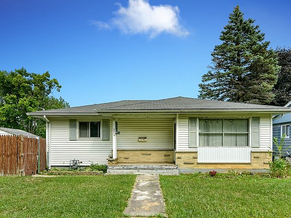 2nd image of 2513 N Lewis Ave