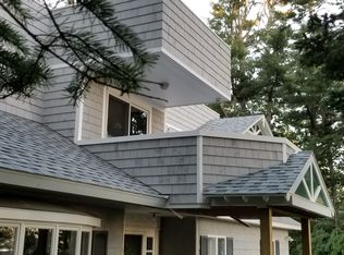 56 Presley Dr, East Boothbay, ME 04544