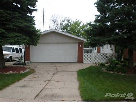 3rd image of 38567 Beecher Dr