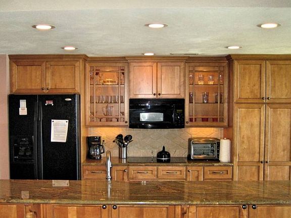 4th image of 70 Clubhouse Towers Cir Unit 612