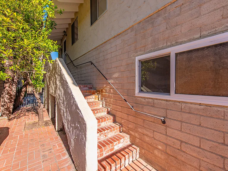 4500 Yorkfield Ct — Photo 47