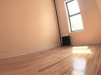 Rented by Lang Realty LLC