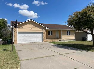 1306 Greenwood Ave, Dodge City, KS 67801