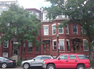 558 East Broadway, South Boston, MA 02127