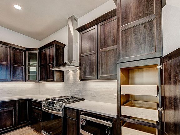 4th image of 6227 Vernazza Way #4