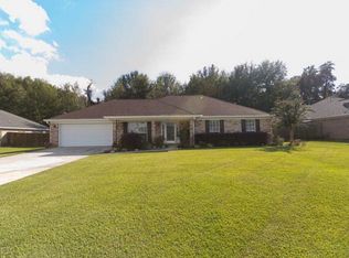 19546 Cheaha Dr, Foley, AL 36535
