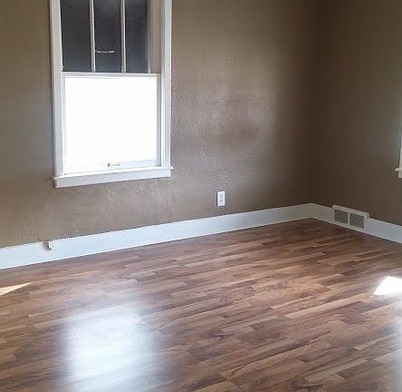 3rd image of 2421 El Tivoli Dr