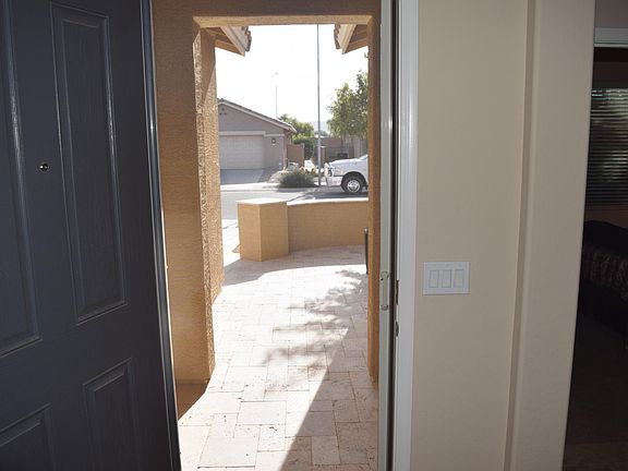 4th image of 2632 E Santa Maria Dr