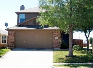 1004 Savage Dr, Denton, TX 76207