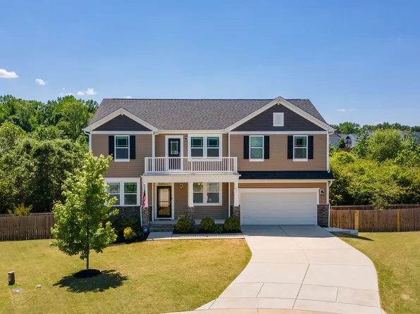 67 Calabor Ct, Fuquay Varina, NC 27526