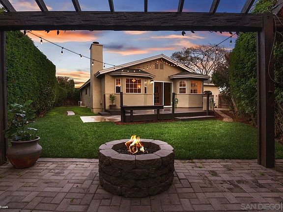 3rd image of 972 Iris Ave
