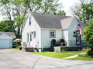 745 Page Ave, Lewiston, NY 14092