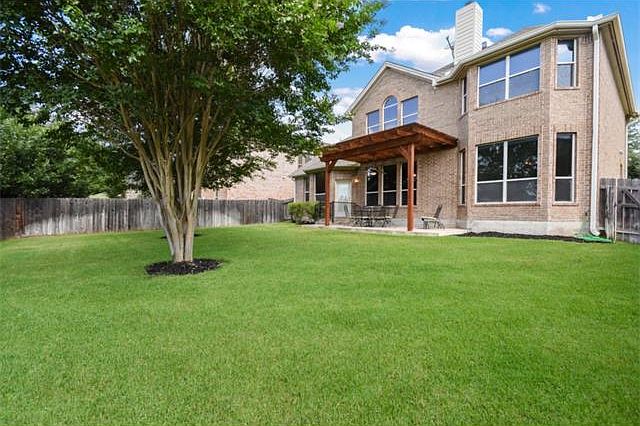 1st image of 2900 Plantation Dr