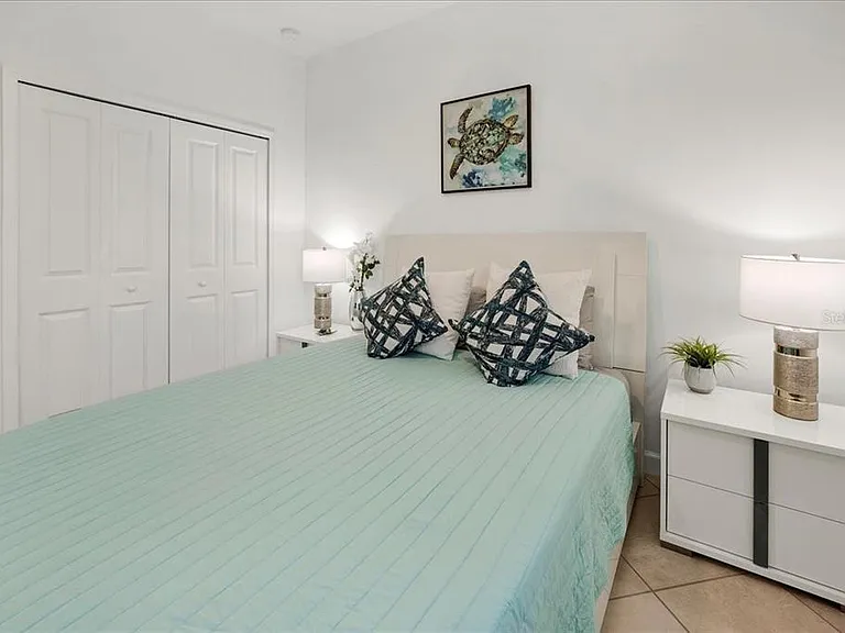 5161 Coral Reef Way — Photo 13