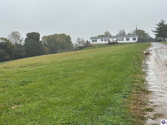 3rd image of 148 Graham Rd