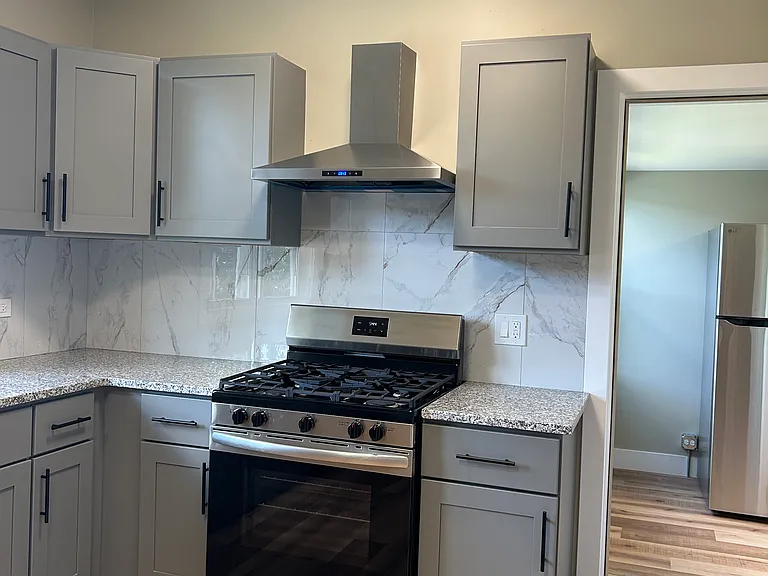 300 Mississippi Ave #2 — Photo 7