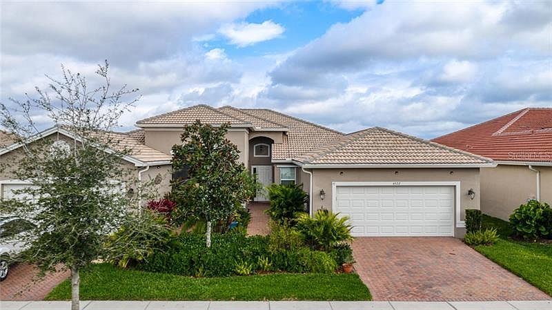 1st image of 4922 River Falls Way